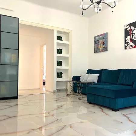 L8 Apartman Apartment Budapest