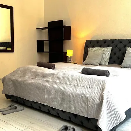 L8 Apartman